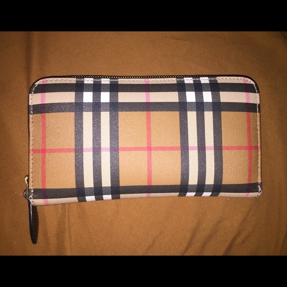 Burberry wallet Vintage - Picture 1 of 5